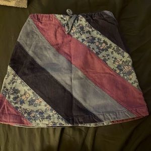 Mini Boden purple/blue skirt 5-6 size